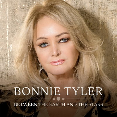 Бонни Тайлер спела с Родом Стюартом и Клиффом Ричардом для «Between the Earth and the Stars» (Слушать)